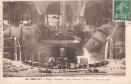 71 Le Creusot Usine Usines Schneider Acier Bessener Coulée De L' Acier En Poche CPA - Le Creusot