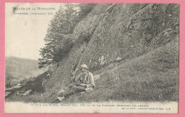 A114  CPA  SAULXURES-s-Moselotte  CORNIMONT .. (Vosges)  Un Coin Des Roches Renard Et Le Cuisinier Déjeunant Sur L'herbe - Saulxures Sur Moselotte