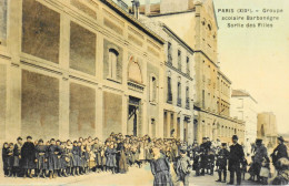 CPA - PARIS - Groupe Scolaire Barbanègre - Sortie Des Filles - (XIXe Arrt.) - TBE - Arrondissement: 19