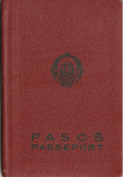 PM107  --   FNR YUGOSLAVIA   --  PASSPORT   -  FAMILY PASS  --  LADY & BOY  - 1961 --- 20 X VISA   --  12 X TAX STAMP - Documents Historiques