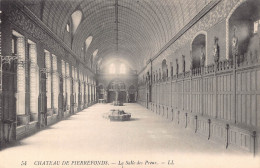 27116 " CHÂTEAU DE PIERREFONDS-LA SALLE DES PREUX " -VERA FOTO-CART. POST. NON SPED. - Pierrefonds