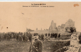 Léomont Environs Lunéville Très Animée Ferme En Ruines Guerre 1914 Soldats Militaria Bombardements - Luneville