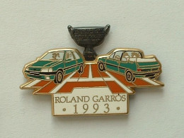 PIN'S PEUGEOT 205 ROLAND GARROS 1993 - ARTHUS BERTRAND - Peugeot