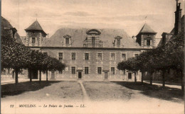 N°3849 W -cpa Troyes -le Palais De Justice- - Troyes