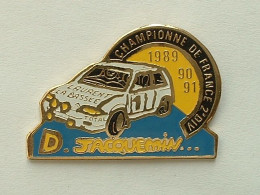 Pin's VOITURE DE RALLYE - DOROTHEE JACQUEMIN - CITROËN AX - LAURENT LA BASSEE - Citroën