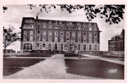 14 - Calvados - BLONVILLE  Sur MER - Le Grand Hotel - Autres & Non Classés