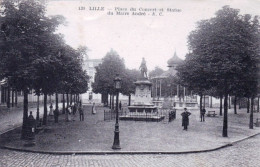 59 - LILLE - Place Du Concert Et Statue Du Maire André - Lille