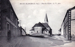 44 - Loire Atlantique -  LA ROCHE BLANCHE  - Place De L'église - Otros & Sin Clasificación