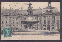 CPA  Bordeaux Dpt 33  La Fontaine Des Trois Grâces Réf 406 - Bordeaux