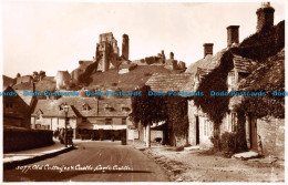 R149634 Old Cottages And Castle. Corfe Castle. Sweetman. RP - Monde