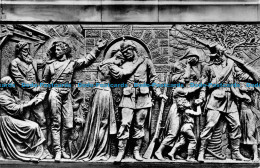 R149648 Der Abschied. Relief Am National Denkmal. Willy Emmel - Monde