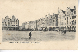 ARRAS La Grand Place - Arras