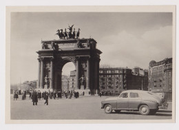 Soviet Union USSR Russia Sowjetunion LENINGRAD - SAINT PETERSBURG Narva Triumphal Arch, Old Car, 1950s Postcard (48989) - Russie