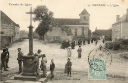 - MENADES (89) -  L'Eglise (sortie De Messe, Bien Animée)  -27103- - Autres & Non Classés