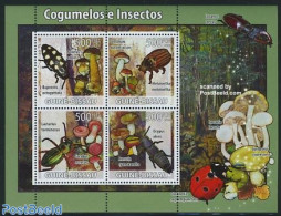 Guinea Bissau 2008 Mushrooms & Insects 4v M/s, Mint NH, Nature - Insects - Mushrooms - Paddestoelen