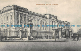 R150037 Buckingham Palace. London - Autres & Non Classés