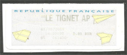 France Distributeur LISA Avion Papier LE TIGNET AP ( A36 46) - Other & Unclassified