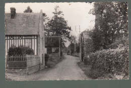 CP - 76 - Bourg-Dun - Rue D'Anglesqueville - Autres & Non Classés