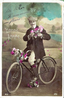 *CPA - S4 - Bonne Année - Homme Avec Fleurs Sur Bicyclette - New Year