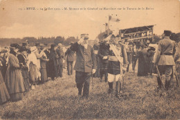 57-METZ-REVUE PAR LE GENERAL DE MAUD HUY-N°421-B/0097 - Metz