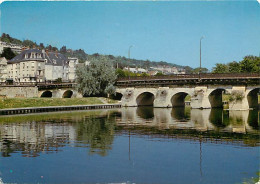 78 - Meulan - Bords De Seine - Vue Générale - CPM - Flamme Postale De Les Mureaux - Voir Scans Recto-Verso - Meulan