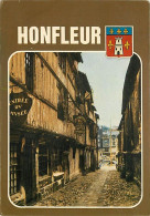 14 - Honfleur - La Rue Du Musée - Blasons - CPM - Voir Scans Recto-Verso - Honfleur