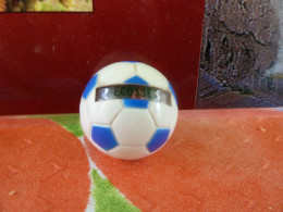PIN'S " BALLON DE FOOTBALL EQUIPE NATIONALE D'ECOSSE ". - Fussball