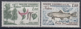 ANDORRA French 332-333,unused - Non Classés