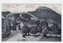 39030121 - Koenigstein Mit Reissiger Platz, Kirche Und Festung. Karte Beschrieben. Ecken Mit Albumabdruecken, Sonst Gut - Koenigstein (Saechs. Schw.)