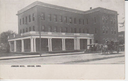 Red Oak Iowa US Johnson Hotel, Closed Carriage With 2 Drivers Entertainment On The Entrance Balcony 2 Sc - Autres & Non Classés