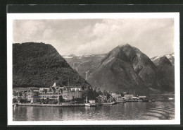 AK Balholm, Ortschaft Mit Hotel Kviknes  - Noruega