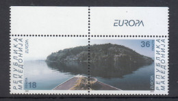 Macedonia Nuovi :  2001  N. 228-9 ** - Macedonia Del Norte