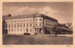 WIESBADEN - Schloss - Wiesbaden