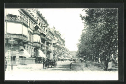 AK Wiesbaden, Strassenpartie Mit Schmidt Privat Hotel Und Pferdewagen  - Wiesbaden