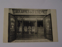 BOUCHES DU RHONE-ARLES SUR RHONE-MAISON F  GRAVIER 66 RUE DE LA REPUBLIQUE AUX ARMES DE SAINT ETIENNE -ANIMEE - Arles