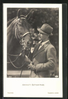 AK Schauspieler Albrecht Schoenhals Mit Seinem Pferd  - Actors