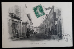 79 - SAUZE VAUSSAIS - Grand'Rue  - Animée -  Edit. C. Richard - Sauze Vaussais