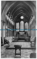 R151990 The Chancel Whippingham Church. I. W. Showing Prince Henrys Tomb. Sweetm - Monde