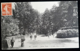 79 - NIORT - Jardin  Public - L'Allée Basse - Cavaliers - Niort