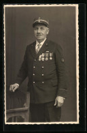 Photo-CPA Französischer Veteran Avec Orden  - War 1914-18