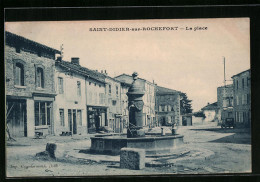 CPA Saint-Didier-sur-Rochefort, La Place  - Autres & Non Classés