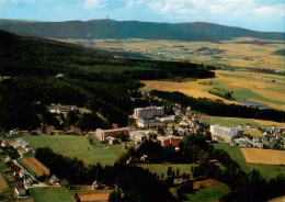 73949433 Alexandersbad_Bad Fliegeraufnahme Mit Ochsenkopf Und Schneeberg - Sonstige & Ohne Zuordnung