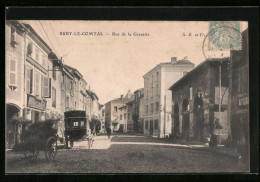 CPA Sury-le-Comtal, Rue De La Grenette, Vue De La Rue  - Autres & Non Classés