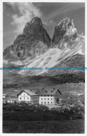 R152711 Passo Sella Verso Il Gruppo Del Sassolungo Dolomiti. Amonn - Monde