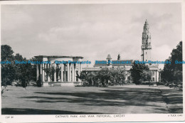 R153428 Cathays Park And War Memorial. Cardiff Tuck. RP - Monde