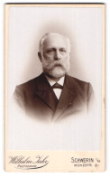 Fotografie Wilhelm Jahr, Schwerin I. M., Münzstr. 21, Portrait Stattlicher Herr Mit Grauem Haar Und Vollbart  - Anonymous Persons