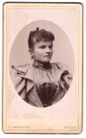 Foto F. Largajoli, Bozen, Portrait Schöne Junge Frau In Prachtvoll Geraffter Bluse  - Anonymous Persons