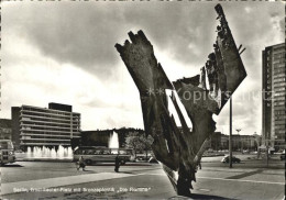 72395513 Berlin Ernst Reuter Platz Mit Bronzeplastik Die Flamme Berlin - Other & Unclassified