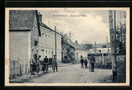 CPA Bolleville, Entree Du Village  - Autres & Non Classés