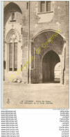 84.  AVIGNON .  Palais Des Papes. Vue Intérieure De La Porte D'entrée . - Avignon